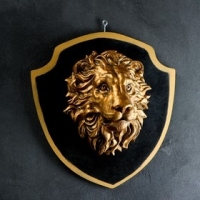 Панно Голова льва бронза, щит черный 40см